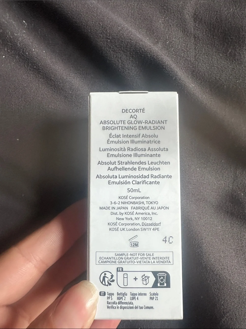 AQ Absolute Glow-Radiant Brightening Emulsion - White